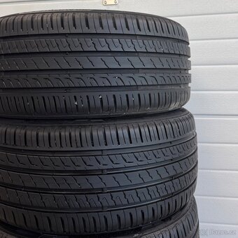 225/40 R18 Barum letní - 7mm/6mm - velmi dobrý stav - 3