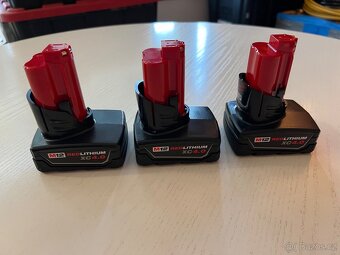 Milwaukee M12 HC Red- Lithium 4.0AH Nově Batteries Na Prode - 3