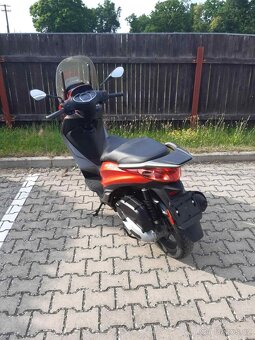 Piaggio Medley 125 ABS -rok 2017 - 3