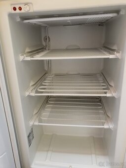 103 litrů praktický úzký 55cm mrazák třída A+ doprava - 3