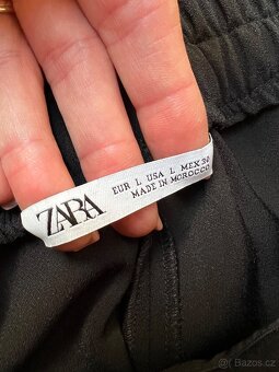ZARA – nové stylové černé kapsáče | pásek v ceně - 3