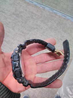 Casio g-shock ga-110gb černo zlaté - 3