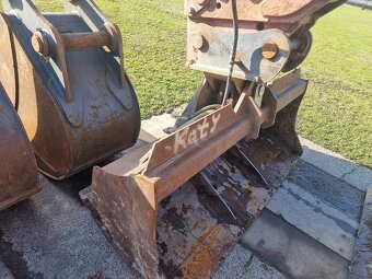 JCB 175W TAB - 3 dílné rameno, packy, radlička, klima, okruh - 3