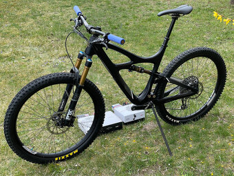 Celoodpružené karbonové kolo IBIS MOJO3 - 3