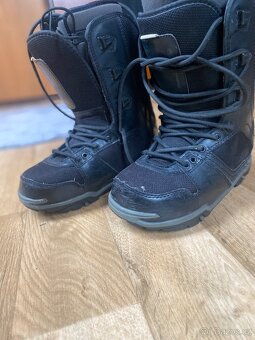 Dětské/dámské snowboardové boty vel. 38 - 3