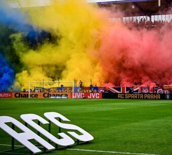 AC Sparta Praha vs Aberdeen FC -18.12. prodám 3 vstupenky. - 3