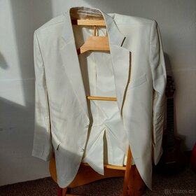 Svatební oblek světlý - 3