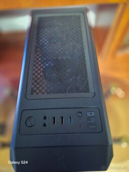 HERNI POČÍTAČ - 3