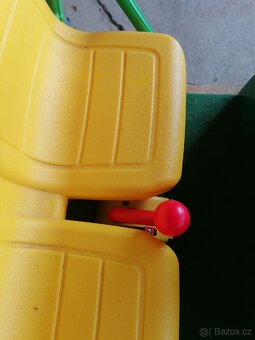 JOHN DEERE GATOR - 3