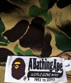 Bape ABC Camo Shark Full Zip Hoodie - 3