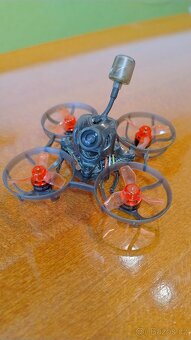 Mini FPV dron - 3
