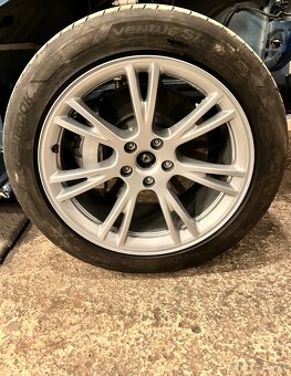 Tesla model Y Hankook 255/45R19 - 3