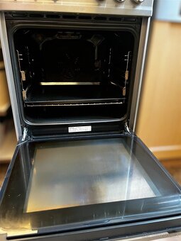 Sporák Gorenje K5352XF MultiAir nerez/ocel - 50 cm/70 litrů - 3