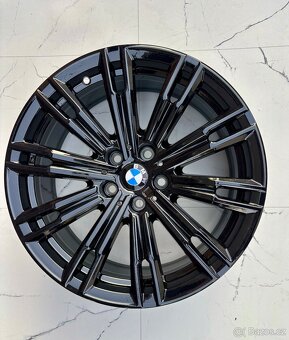 Bmw r18 g20 bmw 3 g21 5x112 Dvourozměrné Černý lesk - 3