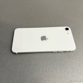 iPhone SE 2020 64GB bílý, 12 měsíců záruka - 3
