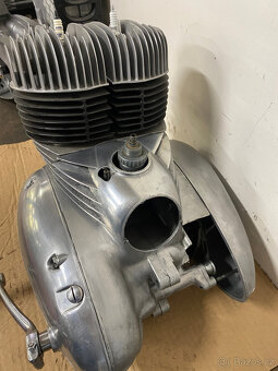 Jawa 350 panelka motor - 3