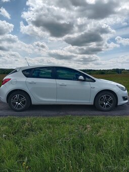 Opel astra J Hatchback 1,4t 88kw.(120ps) r.v.2013 - 3