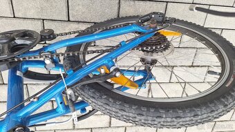 Dětské kolo Specialized Hotrock 20” - 3