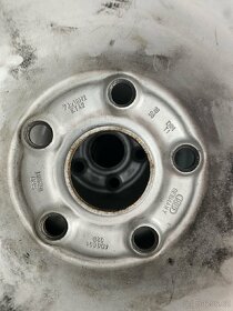 Zimní plechová kola R16 z Passat B7 - 3