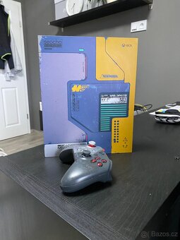 Xbox one X cyberpunk edition - 3
