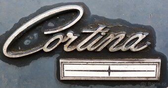Ford Cortina zadni kapota - 3