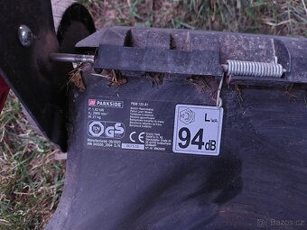 Benzínová sekačka Parkside s motorem Briggs&Stratton. - 3