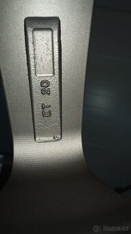 Advance R230 bronze - 3