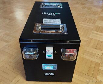 LiFePO4 baterie Nielftor 300Ah - 12V, BMS, kovové pouzdro - 3