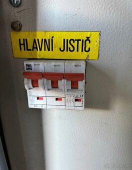 Stavební el,rozvaděč - 3