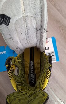 Brusle Bauer Supreme M4 S22 vel 2EE - 3