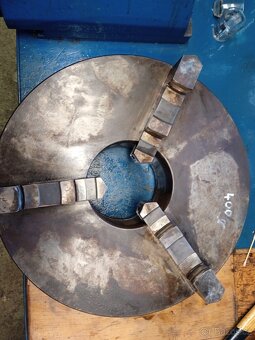 Sklíčidlo 400 k soustruhu - 3