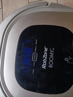 robotický vysavač ROOMY 4.0 - 3