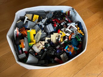 LEGO na váhu – směs z různých sad + dárek od 5 kg - 3