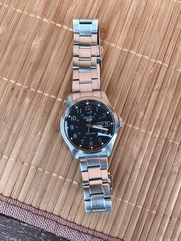Seiko 5 Sports Automatic SRPJ81K1 - 3