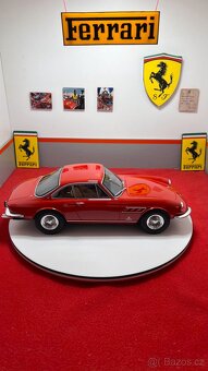 Ferrari 330 GTC 1:18 CMR - 3