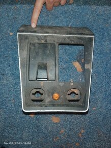 Středový panel Škoda 105/120/125 - 3