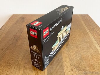 nové Lego Architecture 21011 Braniborská brána - 3