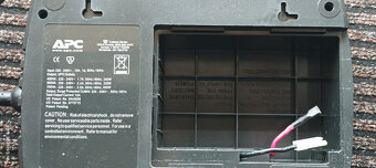 UPS APC 400 - 3