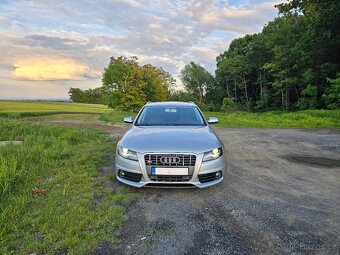 Audi S4 B8 Avant Manuál - 3