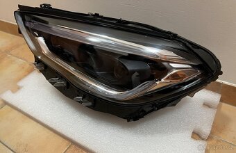 LP MULTIBEAM MERCEDES B W247 - 3