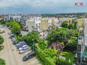 Prodej bytu 2+kk se zahradou, ul. Wiesenthalova, Praha - 3