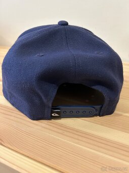 Prodám 2 originální kšiltovky Quiksilver – jako nové - 3