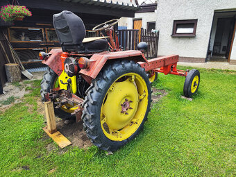 Traktor RS-09, dvouválec, nepojízdný - 3