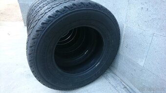 Bridgestone 215/70 R15C R630 - 3