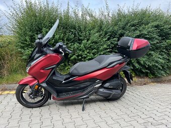 Honda Forza 125 - 3