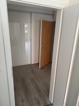 Pronájem bytu 2kk+terasa České Budějovice-ihned,U Luc.jezu - 3