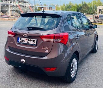 Hyundai iX20, koupený nový v ČR, pravidelný servis, nová STK - 3