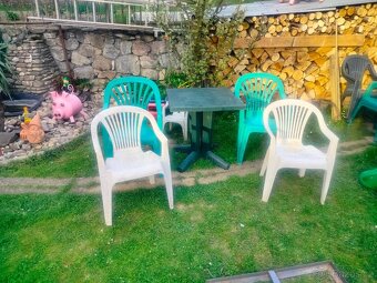 Plast stůl a židle - 3