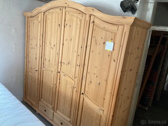 Nábytek z borovice chalupa Roubenka - 3