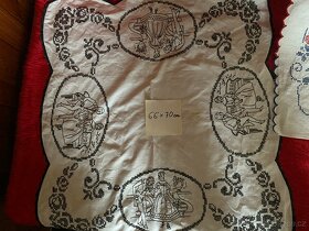 Starožitné vyšívané dečky - 3